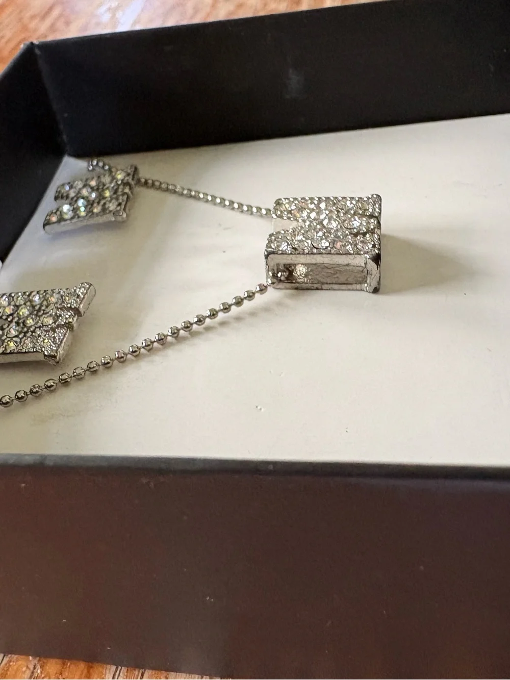 Silver Diamond Blocky 